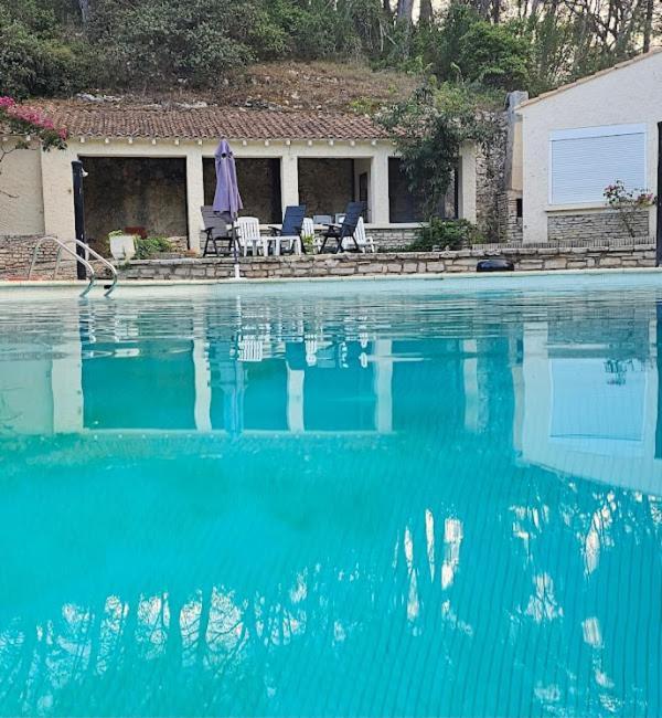 Hotel Le Robinson Beaucaire  Dış mekan fotoğraf